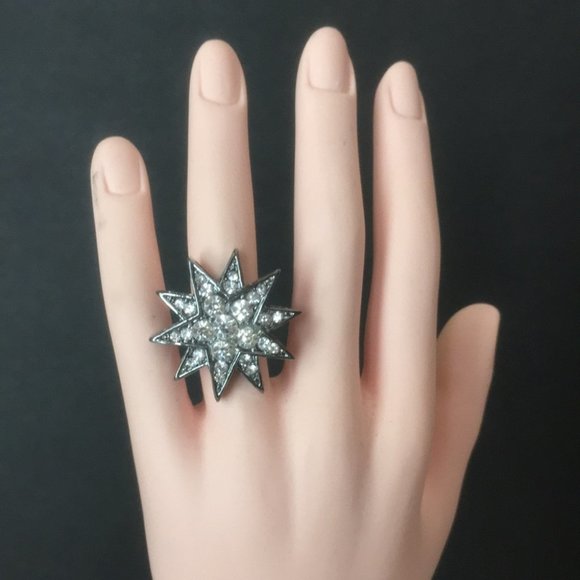 Sparkling Star - Statement Ring - Picture 1 of 9